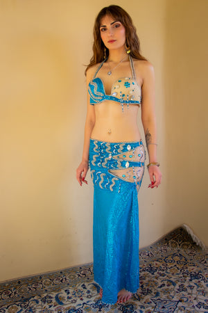 Blue Peek-a-boo Beauty