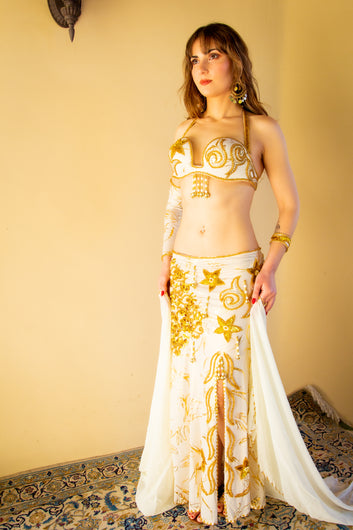 Wafaa of Cairo: White and Gold Stars