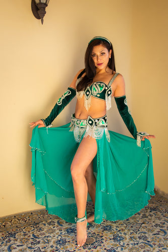 Wafaa of Cairo: Black and Green Bra and Belt