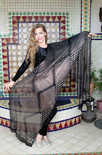 Modern Black and Silver Assuit Shawl with Large Diamond Design